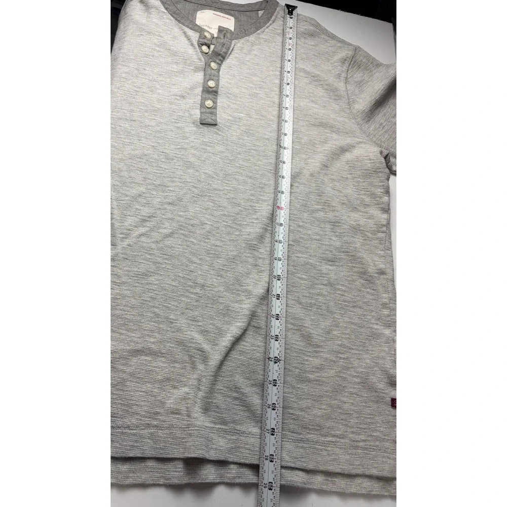 Banana Republic Mens XL Gray Waffle Knit Henley Long Sleeve Cotton Shirt